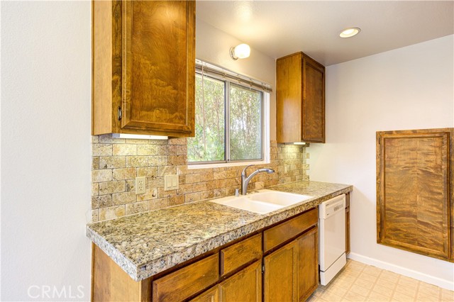 Detail Gallery Image 15 of 35 For 2038 Mountain View Dr, Los Osos,  CA 93402 - 2 Beds | 2 Baths