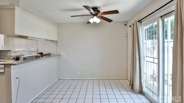Detail Gallery Image 9 of 44 For 150 S Fairview St #9,  Santa Ana,  CA 92704 - 3 Beds | 2/1 Baths