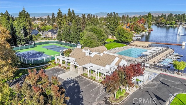 Detail Gallery Image 32 of 32 For 645 E Champlain Dr #106,  Fresno,  CA 93730 - 2 Beds | 4 Baths