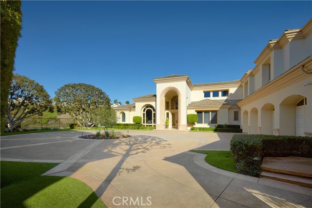 Detail Gallery Image 4 of 42 For 1 Elk Grove Ln, Laguna Niguel,  CA 92677 - 5 Beds | 5/2 Baths