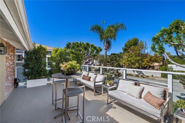Detail Gallery Image 28 of 58 For 1613 E Balboa, Newport Beach,  CA 92661 - 4 Beds | 2 Baths
