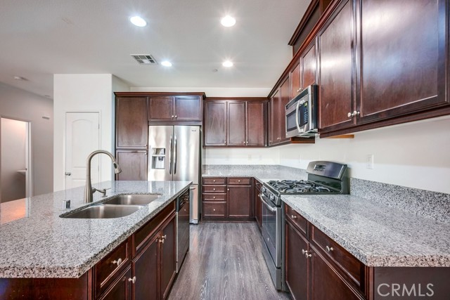 Detail Gallery Image 8 of 50 For 12531 Elevage Dr #58,  Rancho Cucamonga,  CA 91739 - 3 Beds | 2/1 Baths