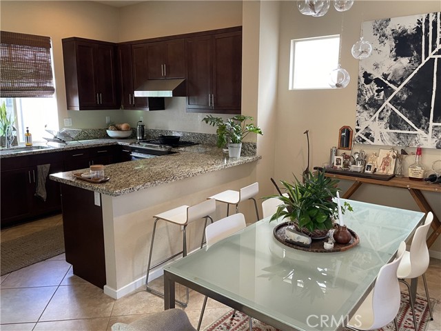 1818 Coastal Way, Costa Mesa CA: https://media.crmls.org/medias/d07af062-ea28-4f39-9ec0-202e23304b86.jpg