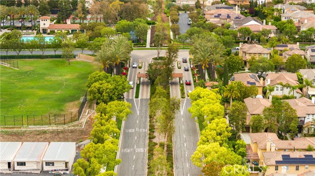 Detail Gallery Image 2 of 37 For 1108 Terra Bella, Irvine,  CA 92602 - 2 Beds | 2/1 Baths