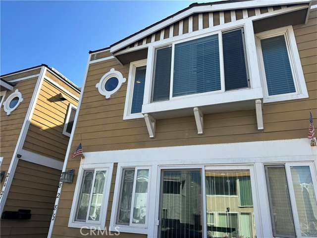 Detail Gallery Image 12 of 12 For 208 41st, Newport Beach,  CA 92663 - 3 Beds | 3/1 Baths