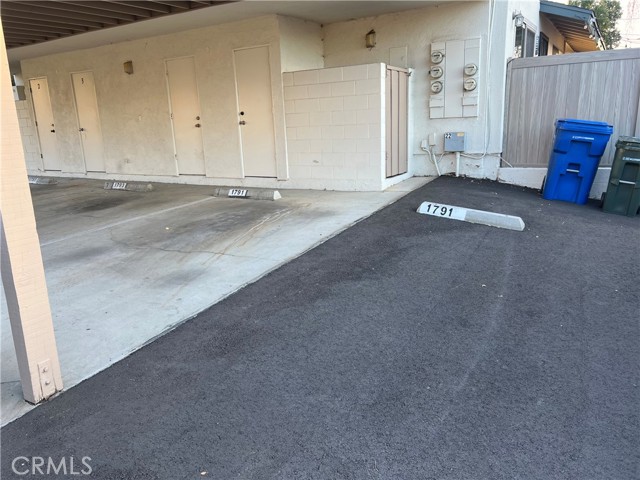 Detail Gallery Image 23 of 29 For 1791 E Avenida De Las Flores, Thousand Oaks,  CA 91362 - 2 Beds | 2 Baths