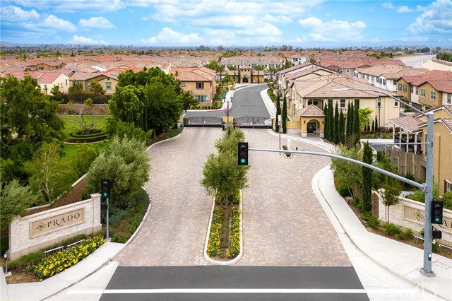 Image 20 of 33 For 14546 Sienna Place