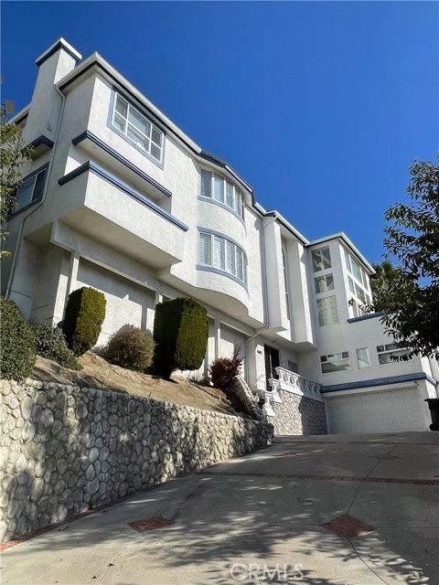 Front Image Thumbnail for CRTR25268751