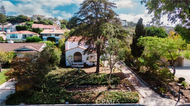 1744 Palos Verdes Drive, Palos Verdes Estates, California 90274, 4 Bedrooms Bedrooms, ,3 BathroomsBathrooms,Residential,Sold,Palos Verdes,PV22231253