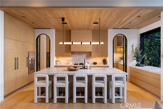 Detail Gallery Image 6 of 48 For 2100 Windward Ln, Newport Beach,  CA 92660 - 5 Beds | 5/3 Baths