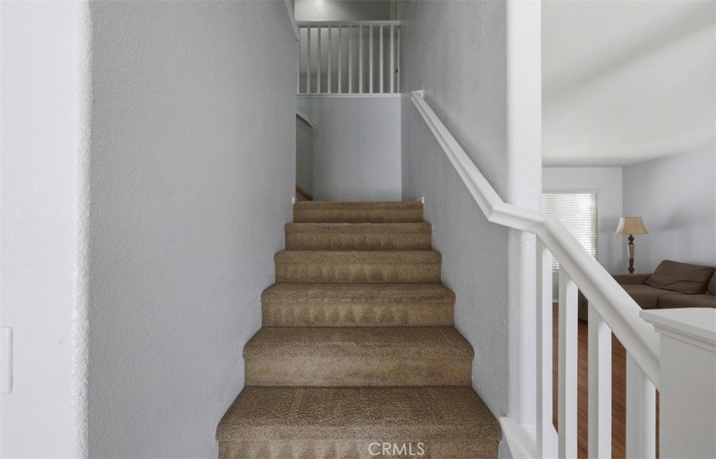 https://media.crmls.org/medias/d07db880-6378-4df2-baa2-040c63165df1.jpg?preset=X-Large