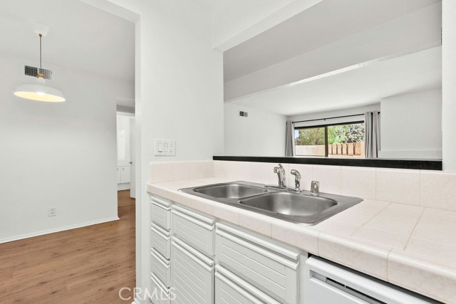 13104 Glen Court, Chino Hills CA: https://media.crmls.org/medias/d07dc1a4-769e-47ab-8667-6c7219816505.jpg