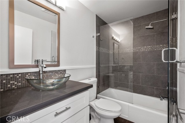 Detail Gallery Image 19 of 28 For 311 Bora Bora #213,  Marina Del Rey,  CA 90292 - 3 Beds | 2 Baths