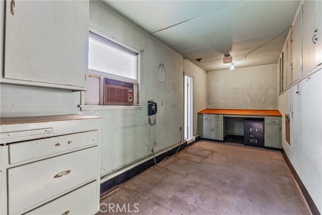 Detail Gallery Image 40 of 60 For 249 S Lincoln St, Burbank,  CA 91506 - 3 Beds | 2 Baths