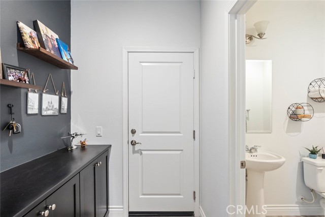 Detail Gallery Image 30 of 61 For 29268 Turnhouse, Lake Elsinore,  CA 92530 - 4 Beds | 2/1 Baths