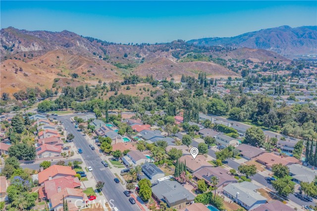 Detail Gallery Image 31 of 32 For 13011 Barto Dr, Granada Hills,  CA 91344 - 5 Beds | 3 Baths