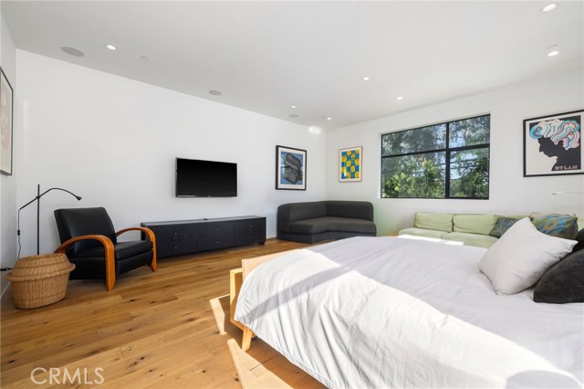 3660 Beethoven Street, Los Angeles CA: https://media.crmls.org/medias/d0826cf2-48d6-4080-9290-3571a0957aa8.jpg