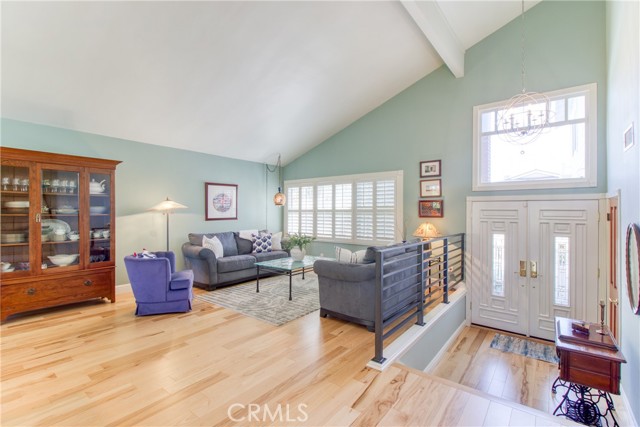 4317 Candleberry, Seal Beach CA: https://media.crmls.org/medias/d08328b9-582a-49ba-9ec9-978d08ecc59f.jpg