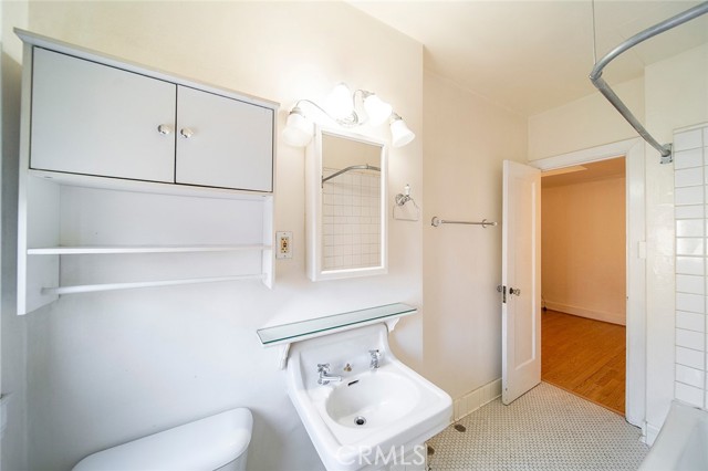 Detail Gallery Image 26 of 34 For 315 W 3rd St #203,  Long Beach,  CA 90802 - 1 Beds | 1 Baths