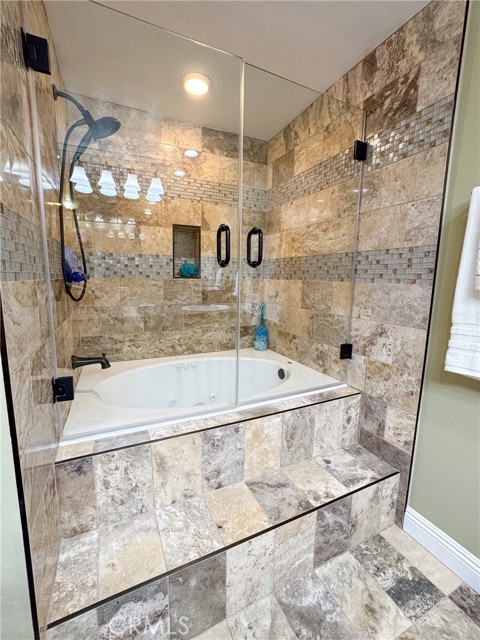 Detail Gallery Image 26 of 40 For 575 Esplanade #102,  Redondo Beach,  CA 90277 - 3 Beds | 2 Baths