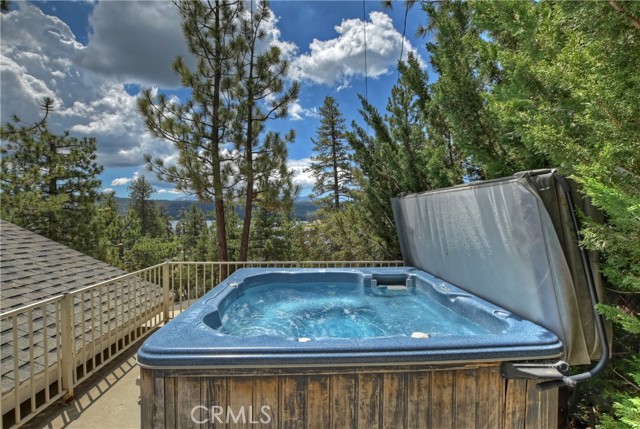 Detail Gallery Image 34 of 50 For 39326 Garden Pl, Fawnskin,  CA 92333 - 4 Beds | 2/1 Baths