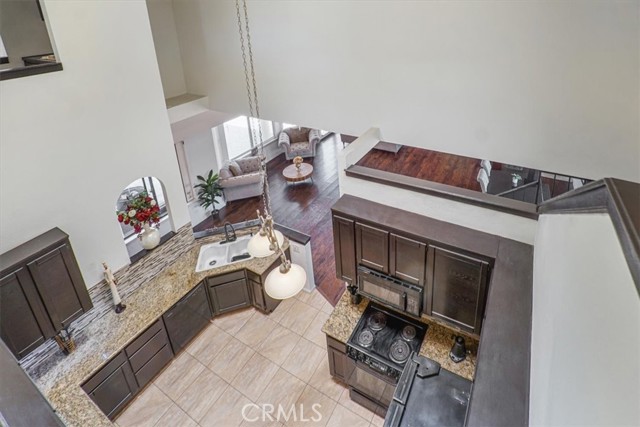 18760 Otomian Road, Apple Valley CA: https://media.crmls.org/medias/d0845309-7f38-4f20-afe0-5530e930a177.jpg