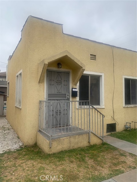 2330 Bedessen Ave