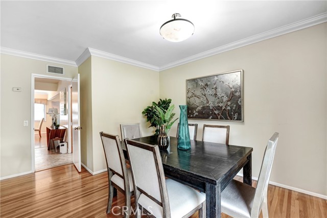 111 E Magna Vista Avenue, Arcadia CA: https://media.crmls.org/medias/d08560ca-0082-4577-9876-a82f8081f5a0.jpg