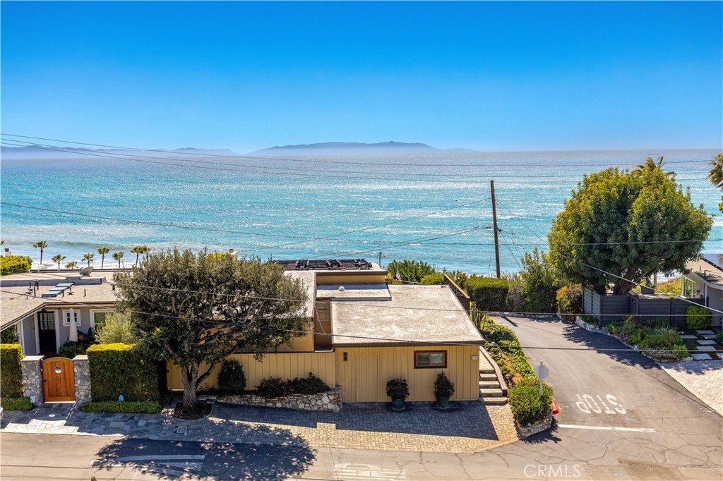 84 Yacht Harbor Drive
