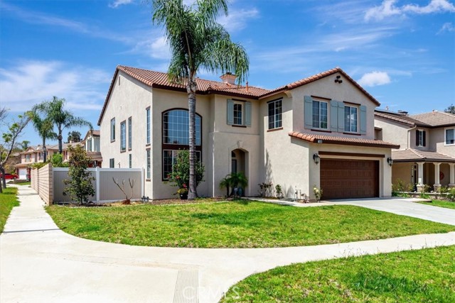 Detail Gallery Image 4 of 46 For 2530 Quiet Meadow Circle, Corona,  CA 92881 - 5 Beds | 3 Baths