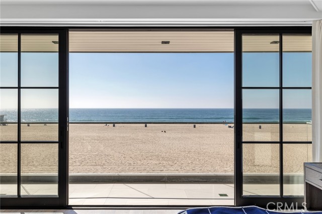 2428 The Strand, Hermosa Beach CA: https://media.crmls.org/medias/d0861233-3dea-4bac-8d22-1c77797d5de8.jpg