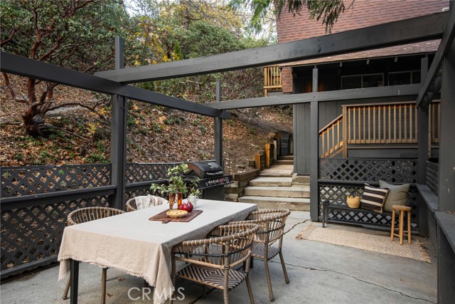 Detail Gallery Image 28 of 32 For 27582 North Bay, Lake Arrowhead,  CA 92352 - 3 Beds | 2 Baths