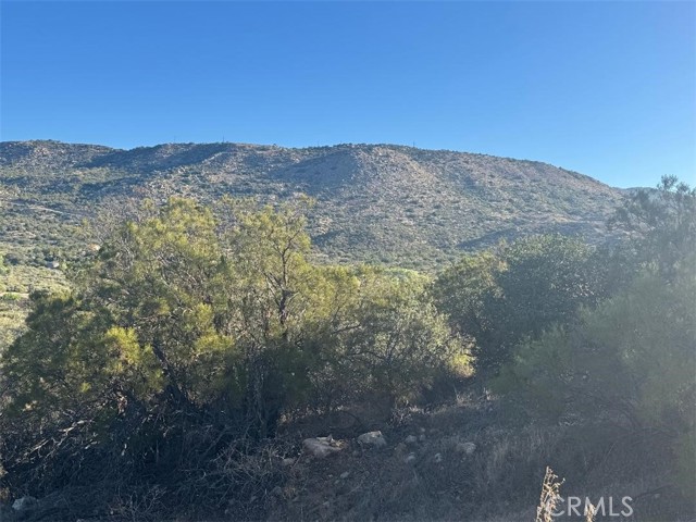 44456 Broken Wheel, Anza CA: https://media.crmls.org/medias/d086a820-d7af-4ede-a2c2-e4623f74c713.jpg
