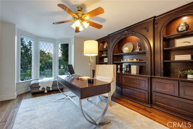 Detail Gallery Image 12 of 54 For 10761 Crawford Canyon, North Tustin,  CA 92705 - 5 Beds | 3/1 Baths