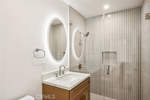 4702 Kraft Avenue, Valley Village, California 91602, 3 Bedrooms Bedrooms, ,3 BathroomsBathrooms,Residential Lease,For Rent,4702 Kraft Avenue,CRSR25155544