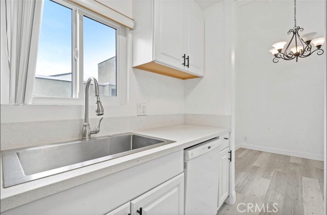 Detail Gallery Image 11 of 29 For 4925 Indian Wood Rd #478,  Culver City,  CA 90230 - 3 Beds | 2 Baths