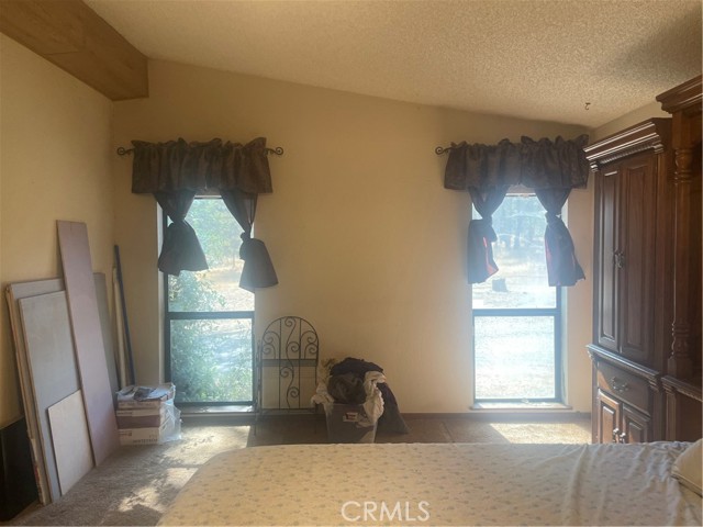 54 Pates Mountain Court, Oroville CA: https://media.crmls.org/medias/d088f2d6-31ca-4d28-9dae-3df831661aca.jpg