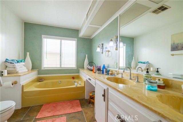 Detail Gallery Image 19 of 36 For 2601 E Victoria St #316,  Compton,  CA 90220 - 3 Beds | 2 Baths