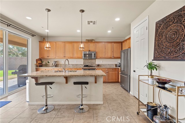 Detail Gallery Image 11 of 58 For 74139 Kingston Ct, Palm Desert,  CA 92211 - 3 Beds | 2/1 Baths