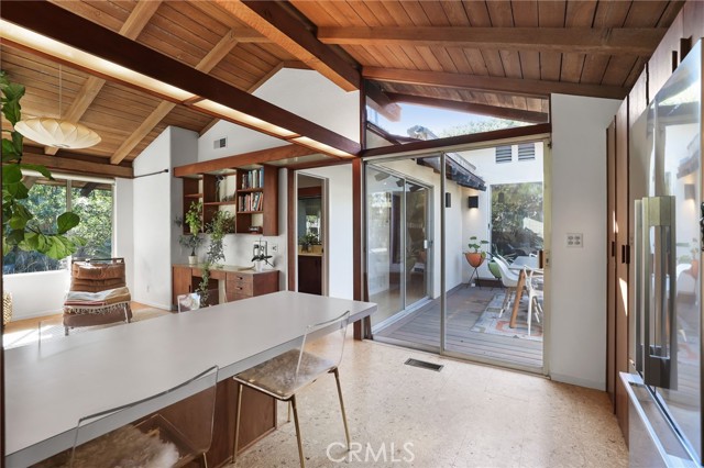 Detail Gallery Image 16 of 52 For 4123 North Virginia Road, Long Beach,  CA 90807 - 3 Beds | 2 Baths