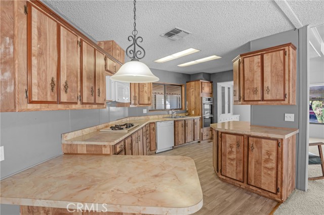Detail Gallery Image 9 of 37 For 27701 Murrieta Rd #226,  Menifee,  CA 92586 - 2 Beds | 2 Baths