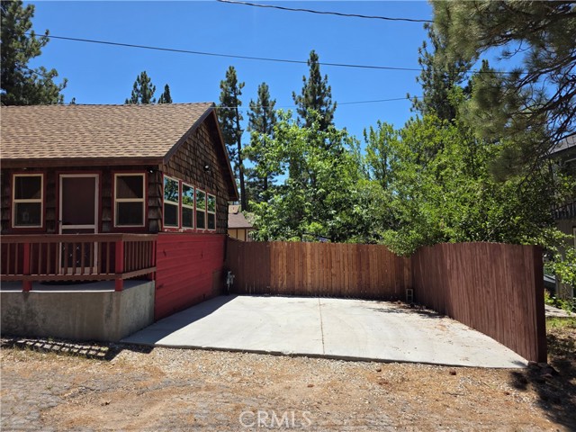 Detail Gallery Image 11 of 12 For 344 Edgemoor, Big Bear Lake,  CA 92315 - 2 Beds | 1 Baths