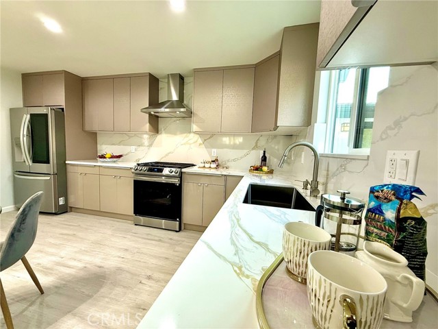 Detail Gallery Image 39 of 70 For 3432 Yellowtail Dr, Los Alamitos,  CA 90720 - 5 Beds | 4 Baths