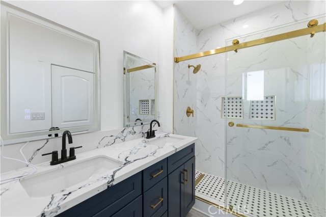 Detail Gallery Image 7 of 30 For 9827 E Avenue S2, Littlerock,  CA 93543 - 4 Beds | 3 Baths