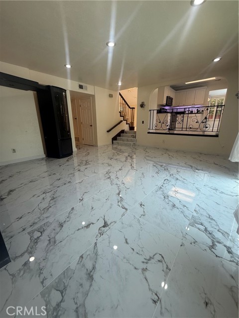 8730 Twin Trails Drive, San Diego CA: https://media.crmls.org/medias/d08ba6d1-909e-4e97-ba33-6f4d24b21929.jpg