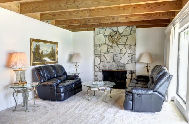 4811 Elmdale Drive, Rolling Hills Estates, California 90274, 4 Bedrooms Bedrooms, ,1 BathroomBathrooms,Residential,Sold,Elmdale,S12030459