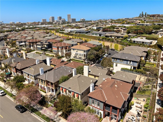 Detail Gallery Image 20 of 38 For 2741 Bungalow Pl, Corona Del Mar,  CA 92625 - 2 Beds | 2 Baths