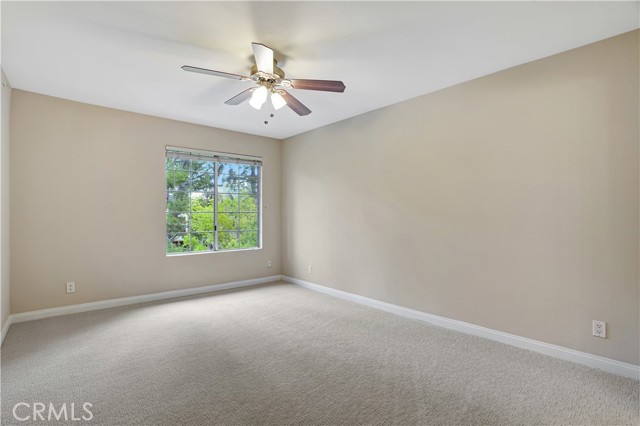 5510 Owensmouth Avenue, Woodland Hills CA: https://media.crmls.org/medias/d08c82f9-8d4e-49c2-84f5-b96fb3ab9d1f.jpg