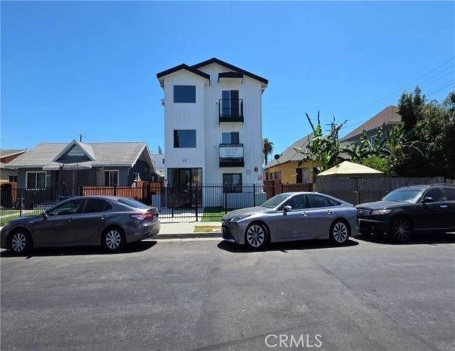 Front Image Thumbnail for CRMB26229767