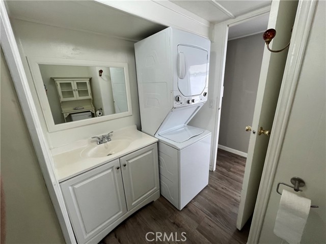3700 Buchanan Street, Riverside CA: https://media.crmls.org/medias/d08e3a4f-1c77-437d-afb5-45ceb08e6b43.jpg